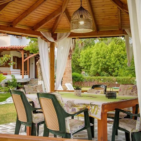 Villa Palmera Ierissos Exterior foto