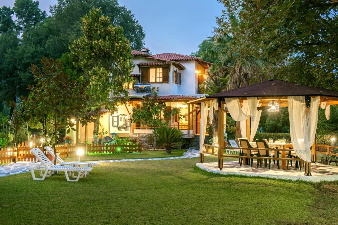 Villa Palmera Ierissos Exterior foto