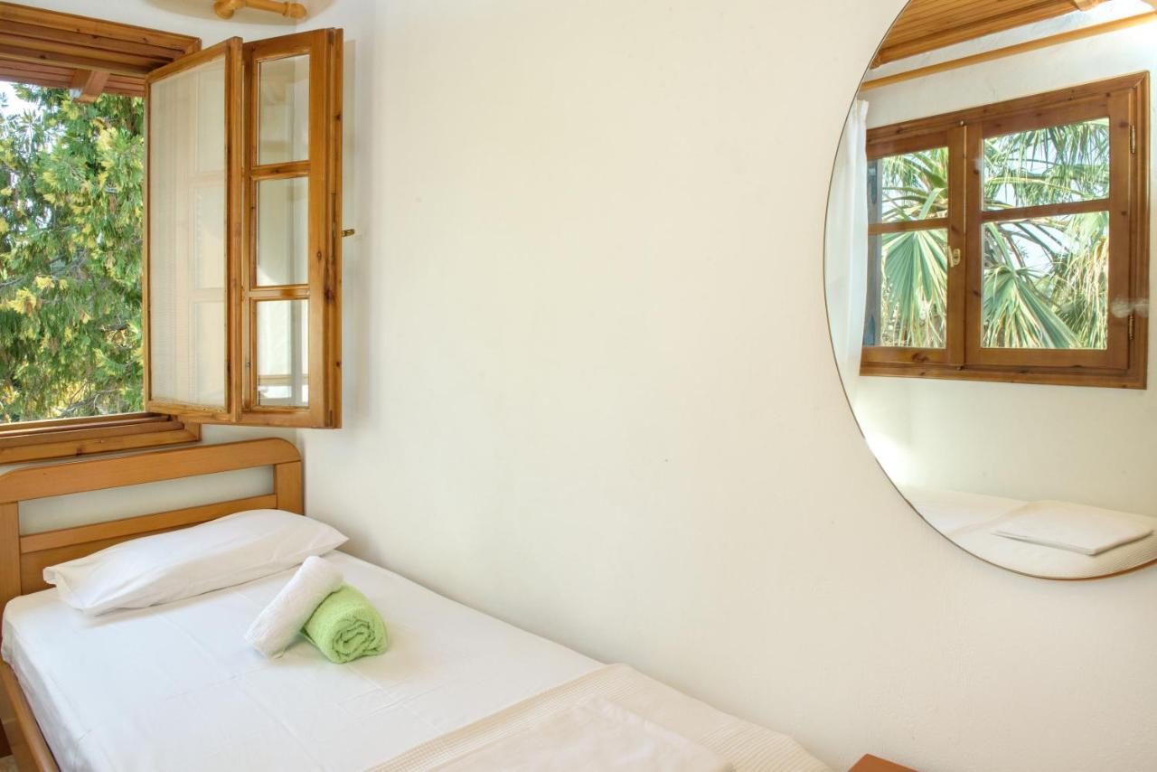 Villa Palmera Ierissos Exterior foto